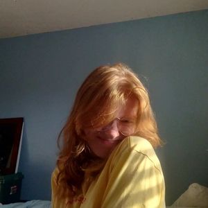 Meet your Posher, Rayna